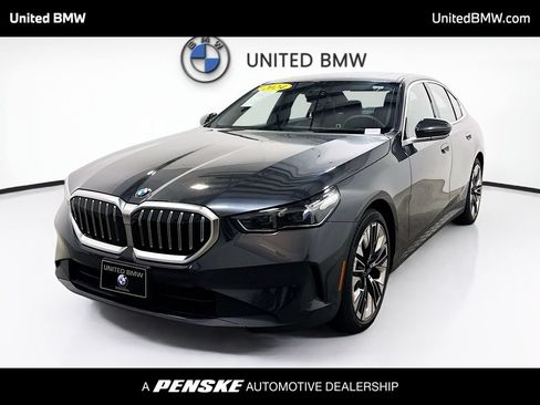 Used 2024 BMW 540i xDrive w/ Premium Package AWD/4WD image 1