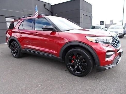 Certified 2022 Ford Explorer ST w/ Equipment Group 401A image 2