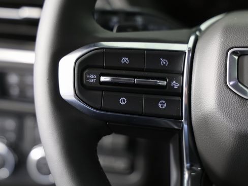 New 2026 GMC Yukon Denali w/ Advanced Technology Package image 16