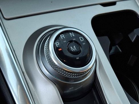 Used 2021 Ford Explorer Platinum w/ Equipment Group 601A image 14