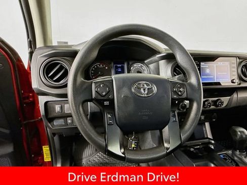 Certified 2020 Toyota Tacoma SR w/ SX Package AWD/4WD image 10