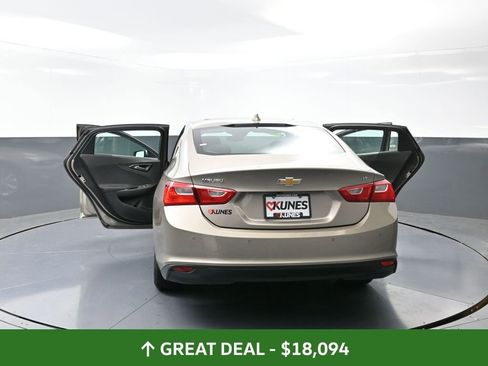 Used 2024 Chevrolet Malibu LT image 62
