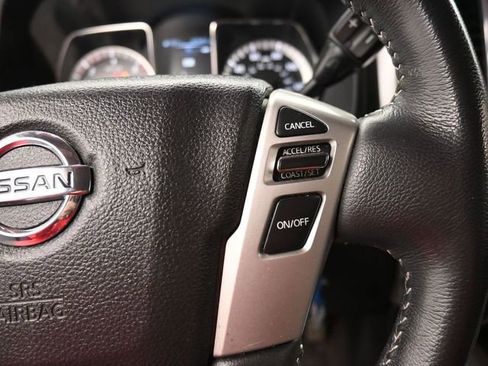 Used 2016 Nissan Titan PRO-4X w/ Pro-4x Convenience Package image 19