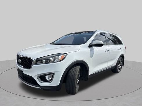 Used 2017 Kia Sorento EX w/ EX Advanced Touring Package FWD image 3