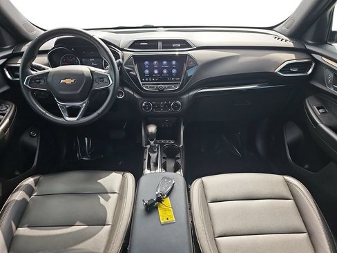 Used 2021 Chevrolet TrailBlazer ACTIV w/ Sun and Liftgate Package AWD/4WD image 13