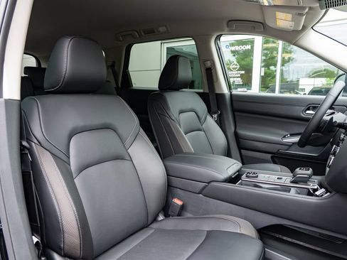 New 2026 Nissan Pathfinder SL AWD/4WD image 27
