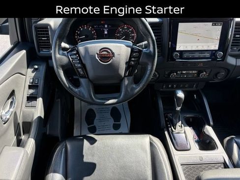 Used 2022 Nissan Frontier PRO-4X w/ Pro-4X Premium Package AWD/4WD image 14