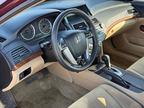 Used 2012 Honda Accord EX image 10