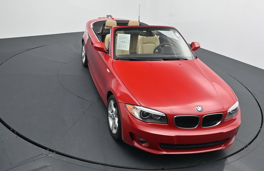 Used 2012 BMW 128i Convertible RWD image 21