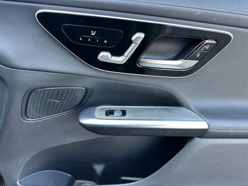 Certified 2023 Mercedes-Benz GLC 300 image 17