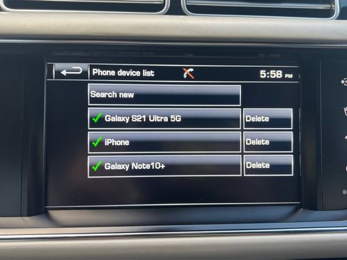 Used 2016 Land Rover Range Rover HSE image 36