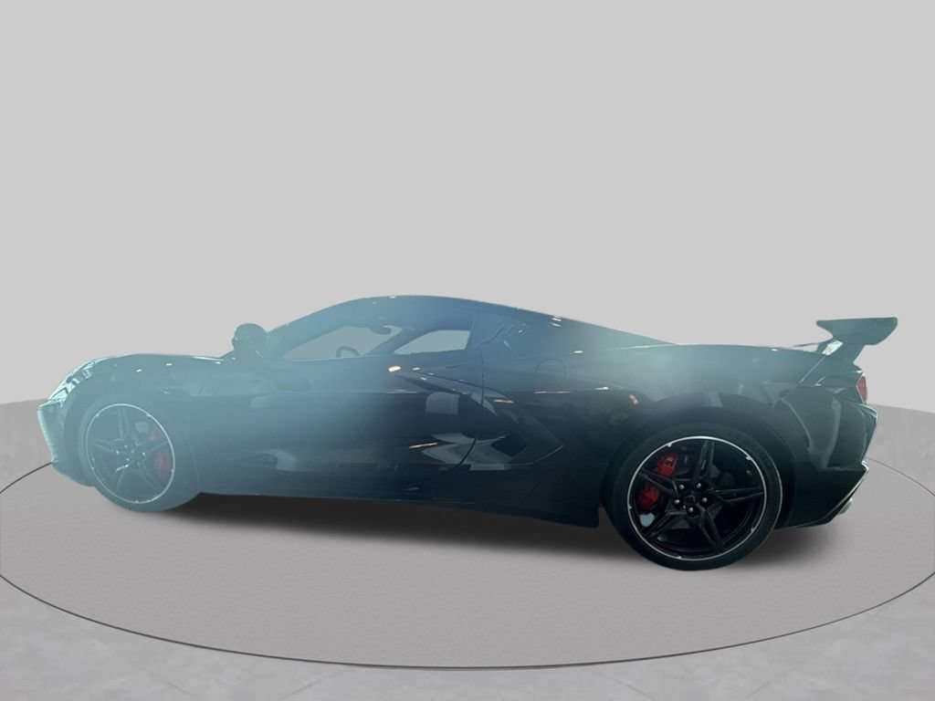 Used 2025 Chevrolet Corvette Stingray Preferred Cpe w/ Battery Protection Package RWD image 4