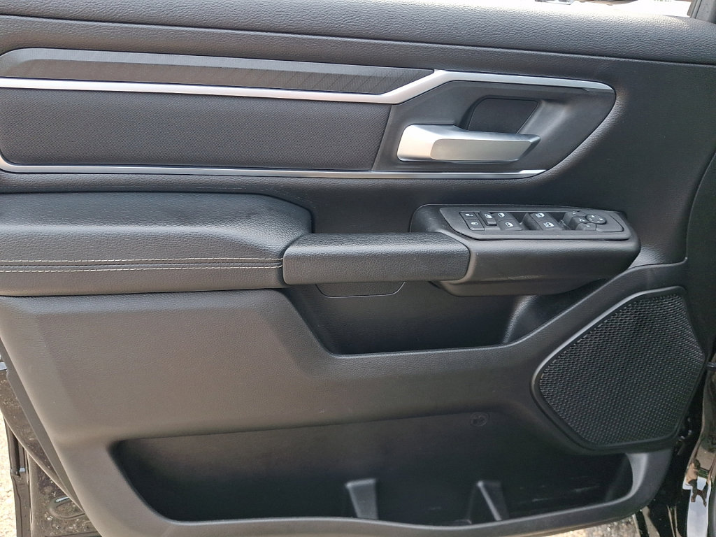 Certified 2025 RAM 1500 Big Horn AWD/4WD image 23
