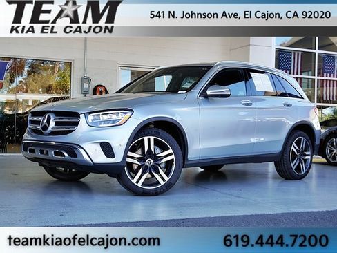 Used 2021 Mercedes-Benz GLC 300 image 2