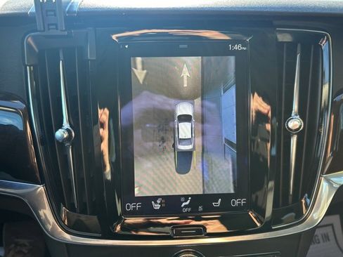 Used 2018 Volvo S90 T5 Momentum w/ Convenience Package image 24