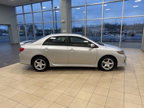Used 2009 Toyota Corolla S image 6