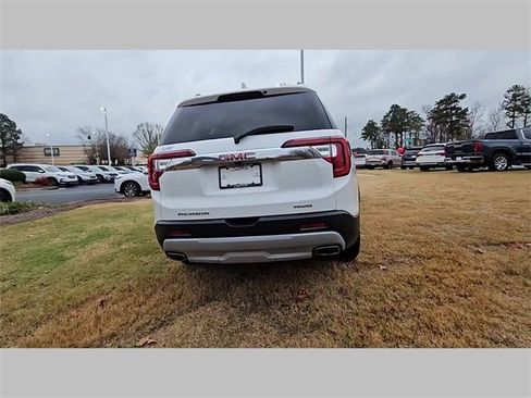 Used 2023 GMC Acadia SLT image 34