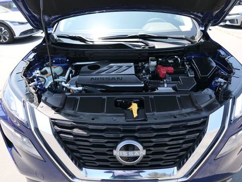 Used 2023 Nissan Rogue SV FWD image 26