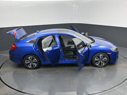 Used 2018 Honda Civic EX-T image 18