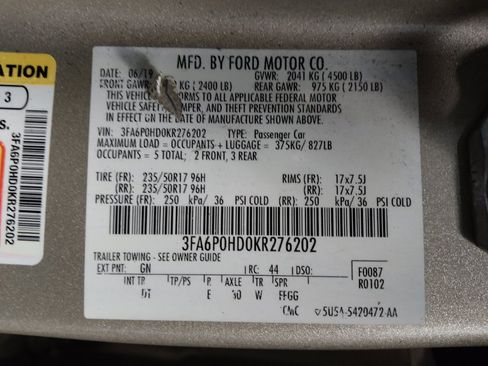Used 2019 Ford Fusion SE FWD image 33