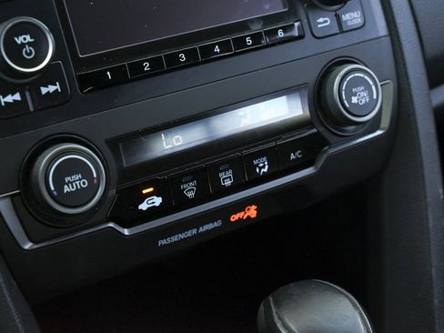 Used 2019 Honda Civic Sport image 27