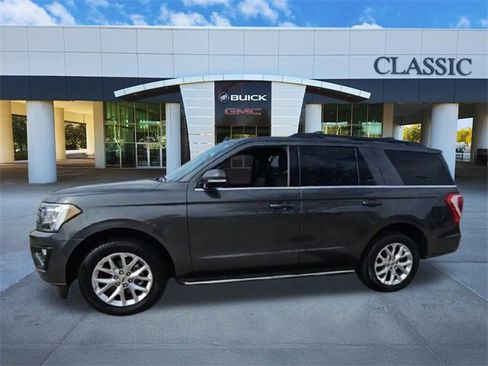 Used 2021 Ford Expedition XLT image 4