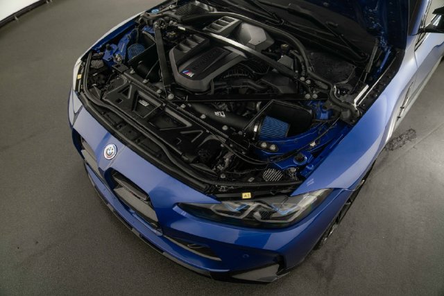 Used 2023 BMW M4 xDrive Competition w/ Executive Package AWD/4WD image 28