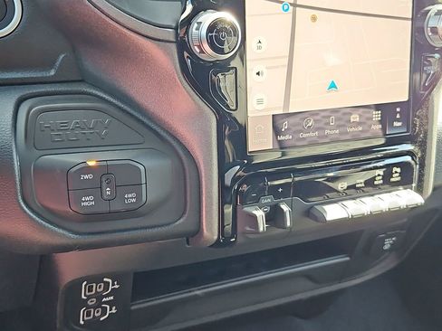 New 2026 RAM 3500 Tradesman AWD/4WD image 25