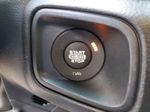 Used 2024 Jeep Wrangler Sport S image 23