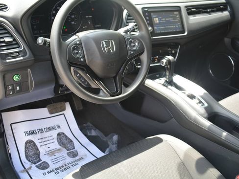 Used 2022 Honda HR-V EX image 11