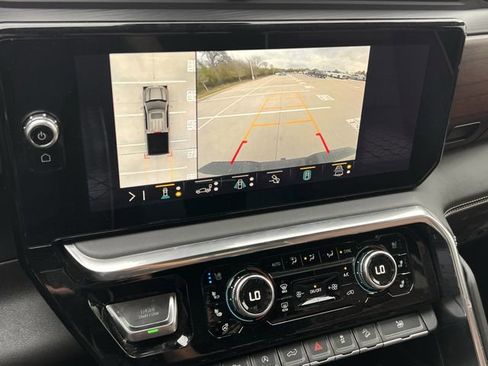 Used 2023 GMC Sierra 1500 Denali Ultimate image 16