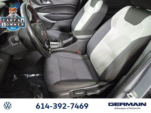 Used 2025 Chevrolet Trax RS w/ Driver Confidence Package image 15