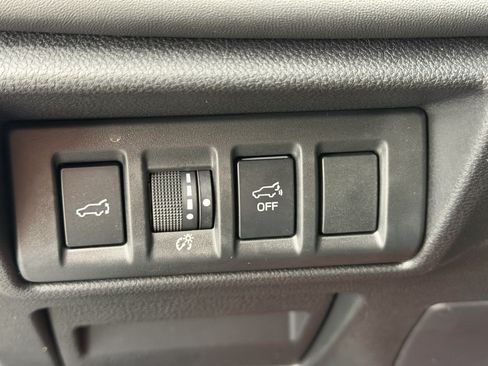 Used 2025 Subaru Outback Wilderness AWD/4WD image 15