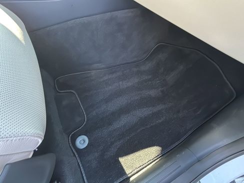 Certified 2026 Genesis GV70 2.5T image 38