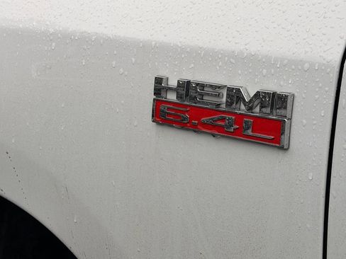 Used 2021 RAM 2500 Tradesman w/ Chrome Appearance Group image 10