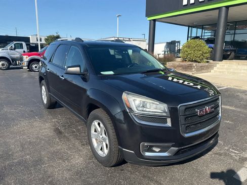 Used 2015 GMC Acadia SLE image 2