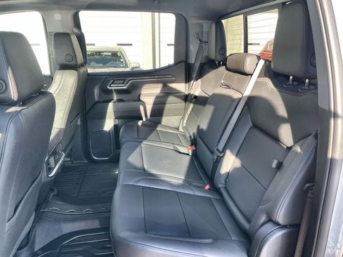New 2026 GMC Sierra 1500 SLT w/ SLT Premium Plus Package image 20