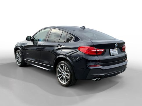 Used 2018 BMW X4 xDrive28i image 3