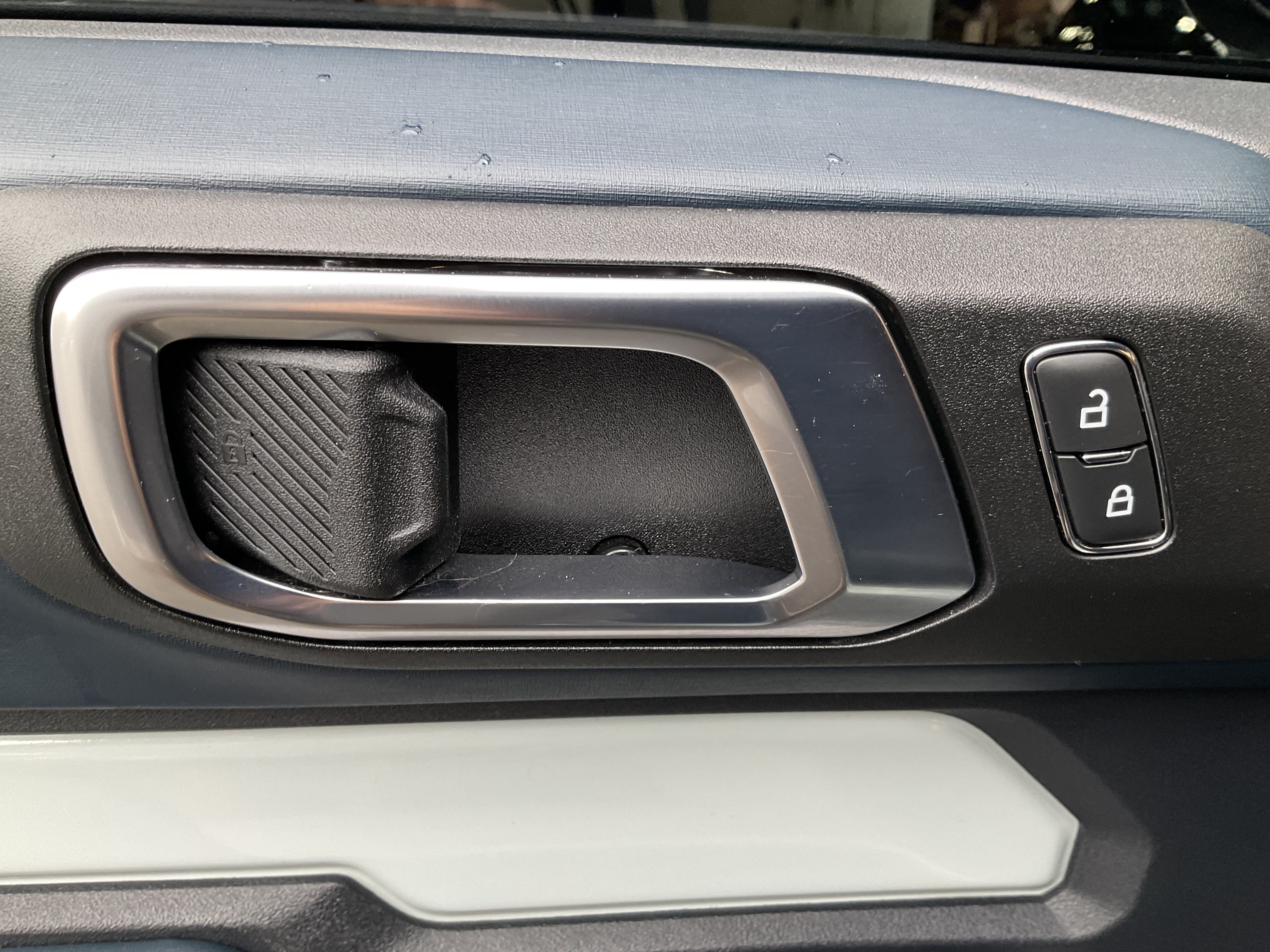 Used 2022 Ford Bronco Outer Banks AWD/4WD image 23