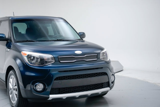 Used 2017 Kia Soul + FWD image 10