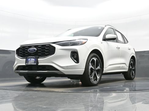 Used 2023 Ford Escape ST-Line Elite w/ Premium Technology Package AWD/4WD image 27