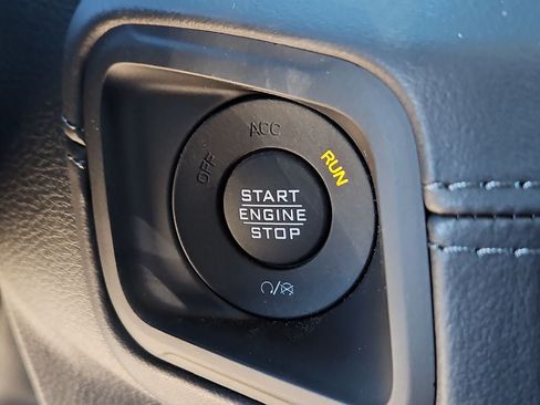 New 2026 Jeep Wrangler Unlimited Rubicon AWD/4WD image 27