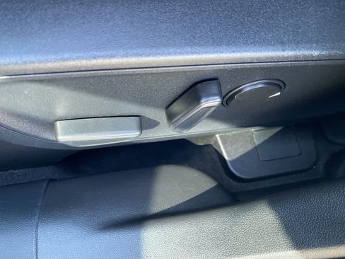 Used 2024 Ford Escape Active image 11