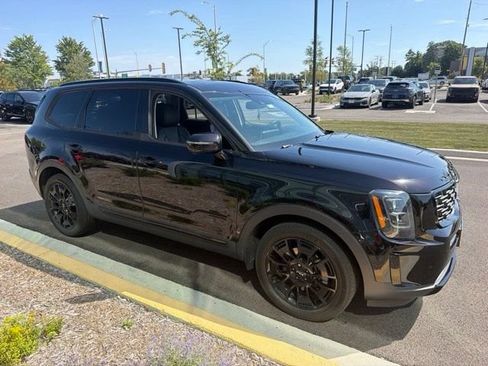 Used 2022 Kia Telluride SX w/ Nightfall Edition Package AWD/4WD image 6