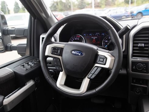 Used 2020 Ford F350 Lariat AWD/4WD image 17