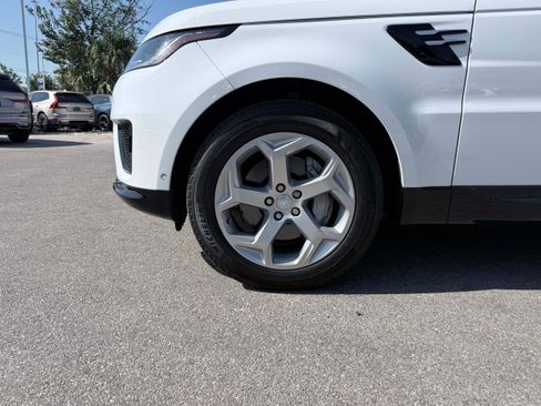 Used 2019 Land Rover Range Rover Sport HSE AWD/4WD image 10