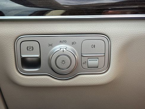 New 2026 Mercedes-Benz GLE 450 4MATIC image 18