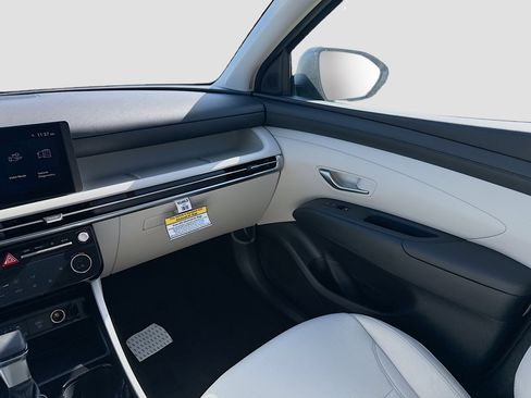 New 2026 Hyundai Tucson SEL image 16