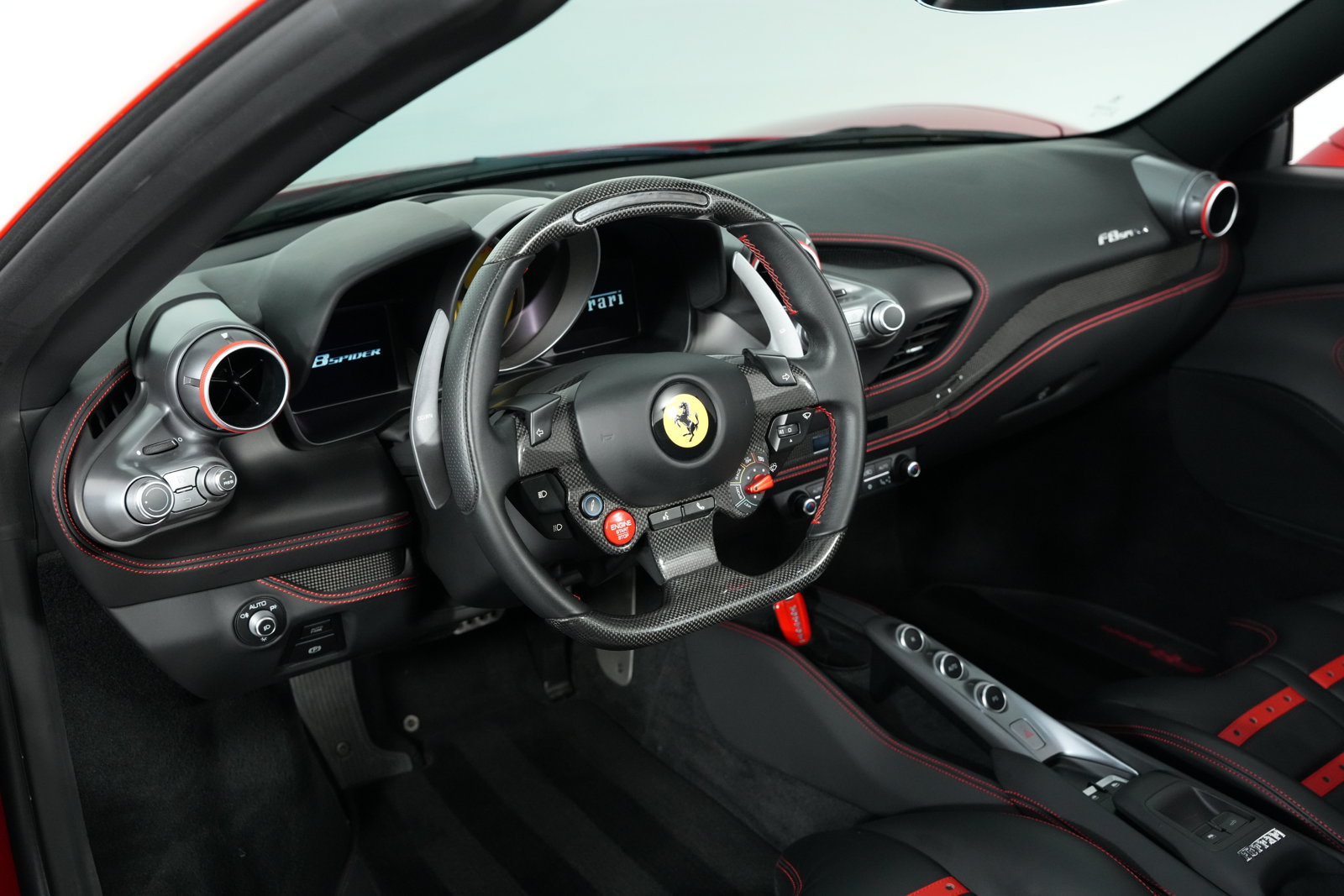 Certified 2022 Ferrari F8 Spider RWD image 31