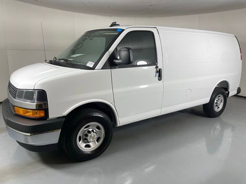 New 2025 Chevrolet Express 2500 w/ Driver Convenience Package image 6